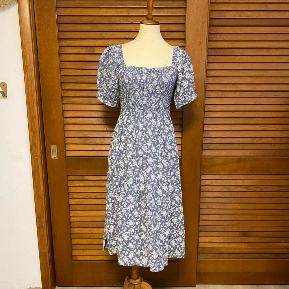 Paper Crane Blue and White Floral Midi Dress